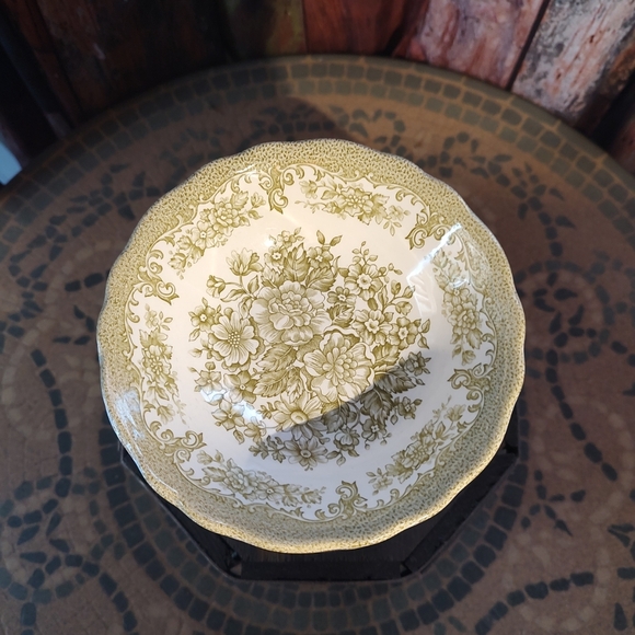 SOLD!Royal Staffordshire Avondale Ironstone by J&G Meakin England 6  1/2 " Bowls - Picture 1 of 3